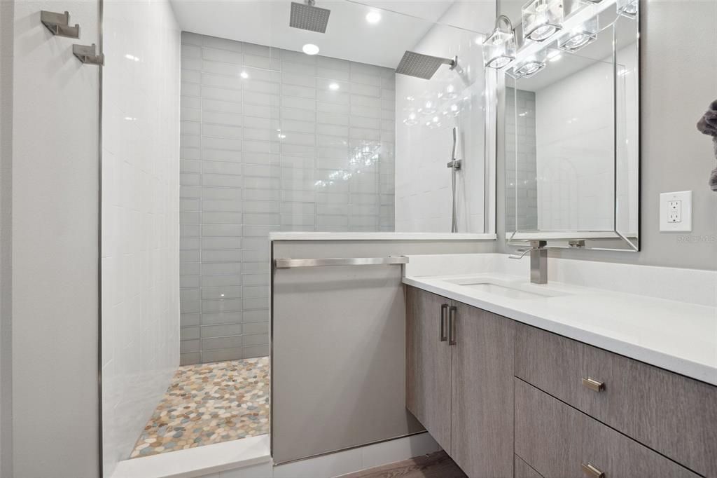 En Venta: $1,500,000 (10 camas, 10 baños, 6424 Pies cuadrados)