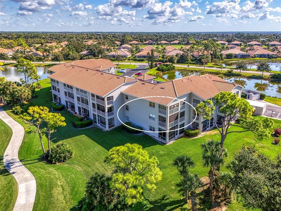 待售: $285,000 (2 贝兹, 2 浴室, 1230 平方英尺)