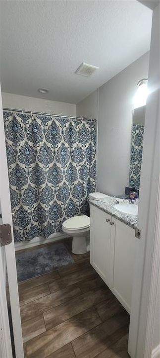 En Venta: $270,000 (3 camas, 2 baños, 1195 Pies cuadrados)