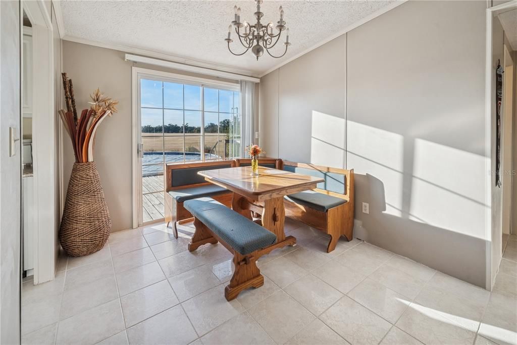 待售: $1,700,000 (3 贝兹, 2 浴室, 1512 平方英尺)