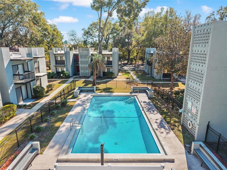 На продажу: $156,000 (3 спален, 2 ванн, 1242 Квадратных фут)