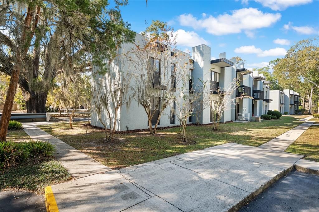 На продажу: $156,000 (3 спален, 2 ванн, 1242 Квадратных фут)