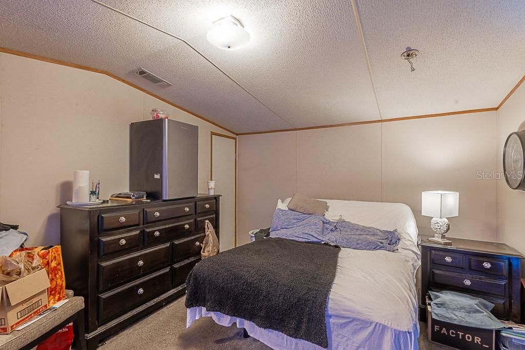 待售: $135,000 (2 贝兹, 2 浴室, 1490 平方英尺)