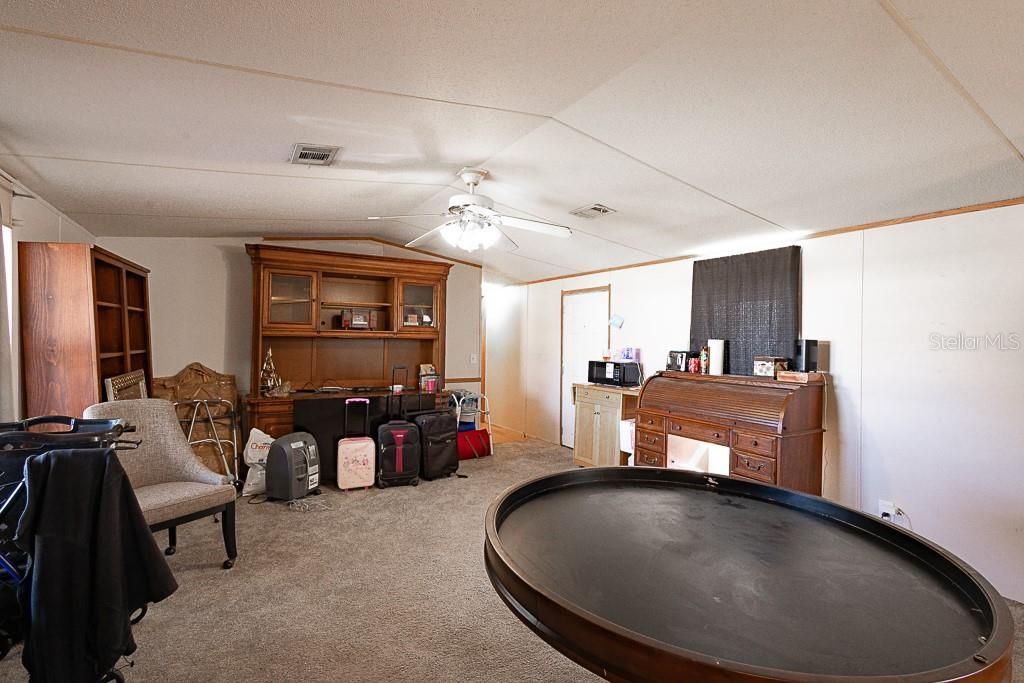 待售: $135,000 (2 贝兹, 2 浴室, 1490 平方英尺)