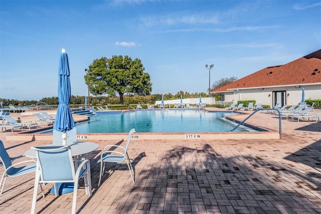 En Venta: $294,900 (3 camas, 2 baños, 1811 Pies cuadrados)