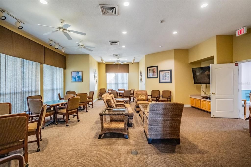 En Venta: $294,900 (3 camas, 2 baños, 1811 Pies cuadrados)