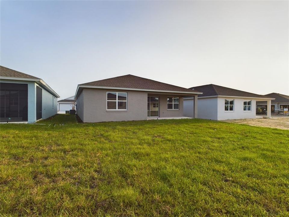 For Rent: $2,300 (3 beds, 2 baths, 1856 Square Feet)