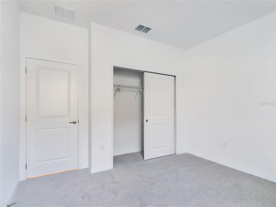For Rent: $2,300 (3 beds, 2 baths, 1856 Square Feet)