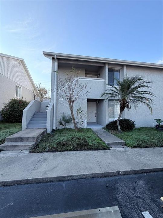 For Rent: $1,500 (2 beds, 2 baths, 980 Square Feet)