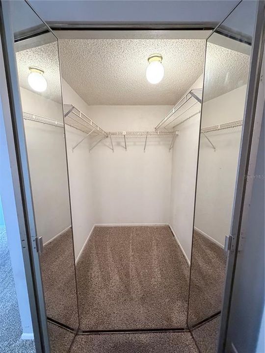 For Rent: $1,500 (2 beds, 2 baths, 980 Square Feet)