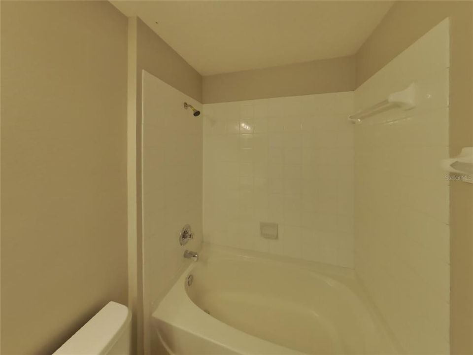 For Rent: $2,039 (3 beds, 2 baths, 1280 Square Feet)