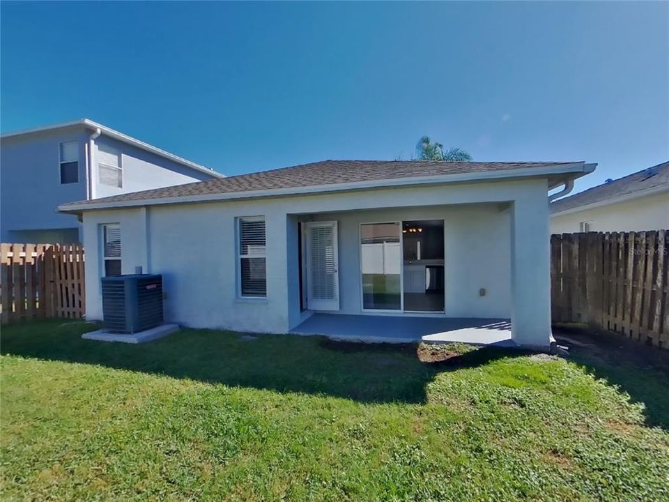 For Rent: $2,039 (3 beds, 2 baths, 1280 Square Feet)