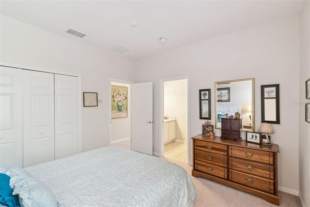 На продажу: $800,000 (4 спален, 3 ванн, 2544 Квадратных фут)