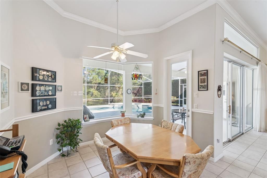 На продажу: $800,000 (4 спален, 3 ванн, 2544 Квадратных фут)