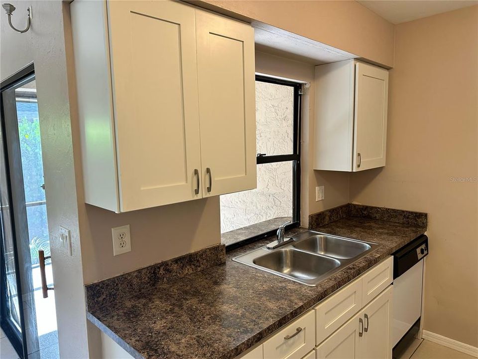 En Renta: $1,350 (2 camas, 2 baños, 1846 Pies cuadrados)