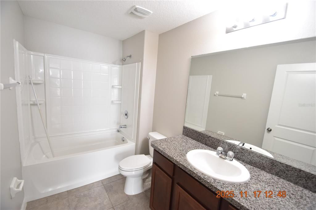 For Rent: $2,095 (4 beds, 2 baths, 1835 Square Feet)
