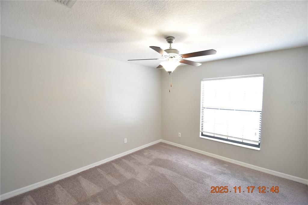 For Rent: $2,095 (4 beds, 2 baths, 1835 Square Feet)