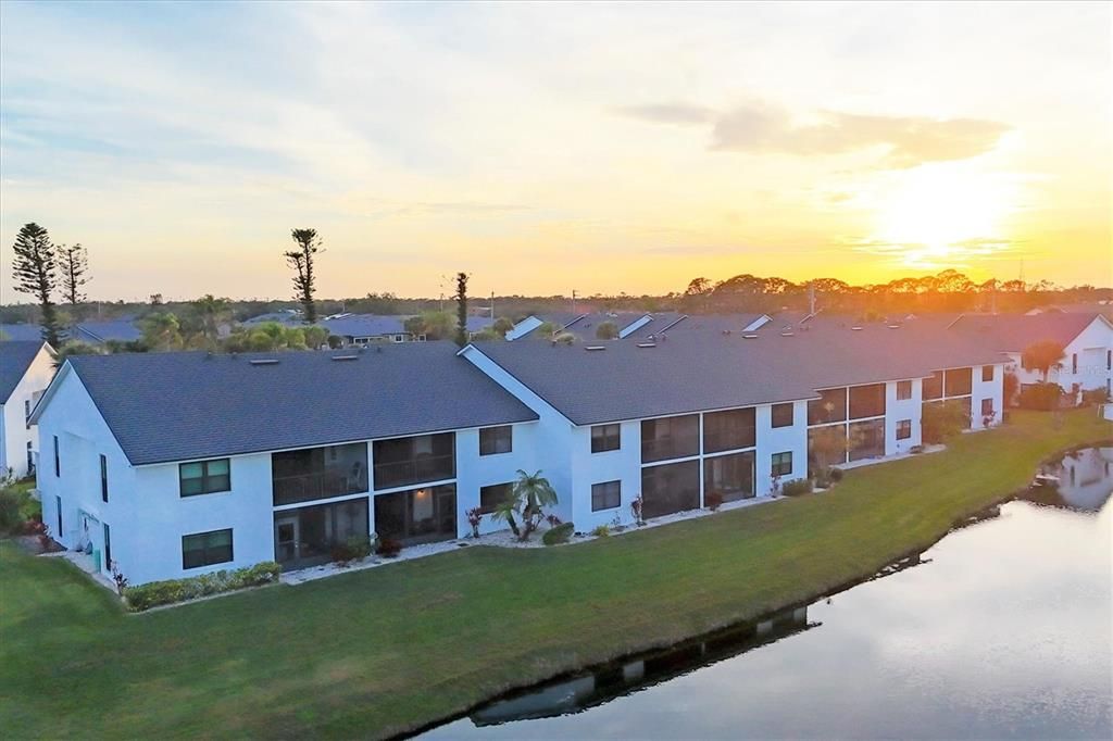 Active With Contract: $240,000 (2 beds, 2 baths, 1075 Square Feet)