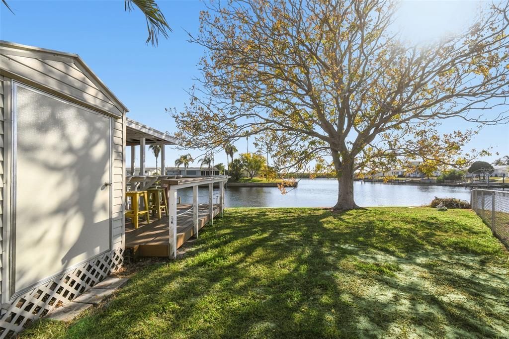 For Sale: $449,900 (2 beds, 2 baths, 1281 Square Feet)