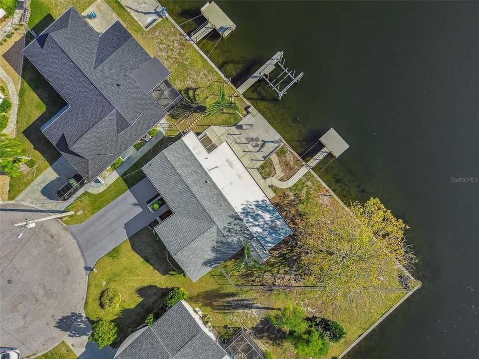 For Sale: $449,900 (2 beds, 2 baths, 1281 Square Feet)