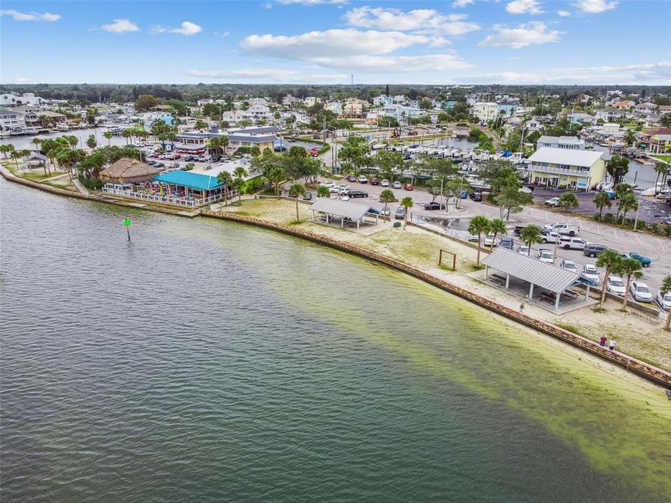 For Sale: $449,900 (2 beds, 2 baths, 1281 Square Feet)