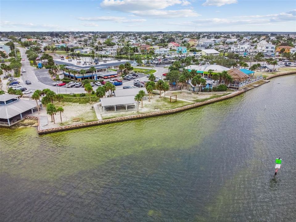 For Sale: $449,900 (2 beds, 2 baths, 1281 Square Feet)