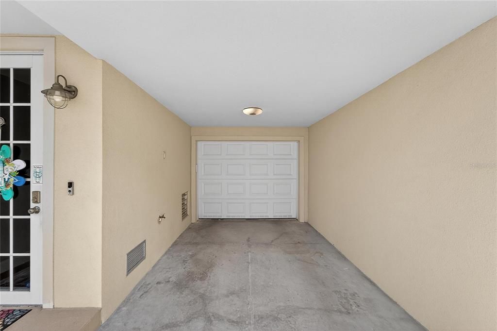 На продажу: $375,000 (3 спален, 3 ванн, 1417 Квадратных фут)