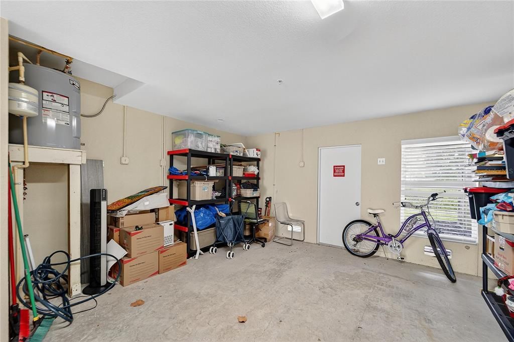 На продажу: $375,000 (3 спален, 3 ванн, 1417 Квадратных фут)