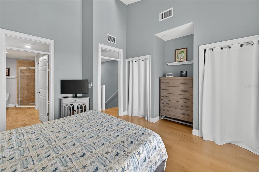 На продажу: $375,000 (3 спален, 3 ванн, 1417 Квадратных фут)