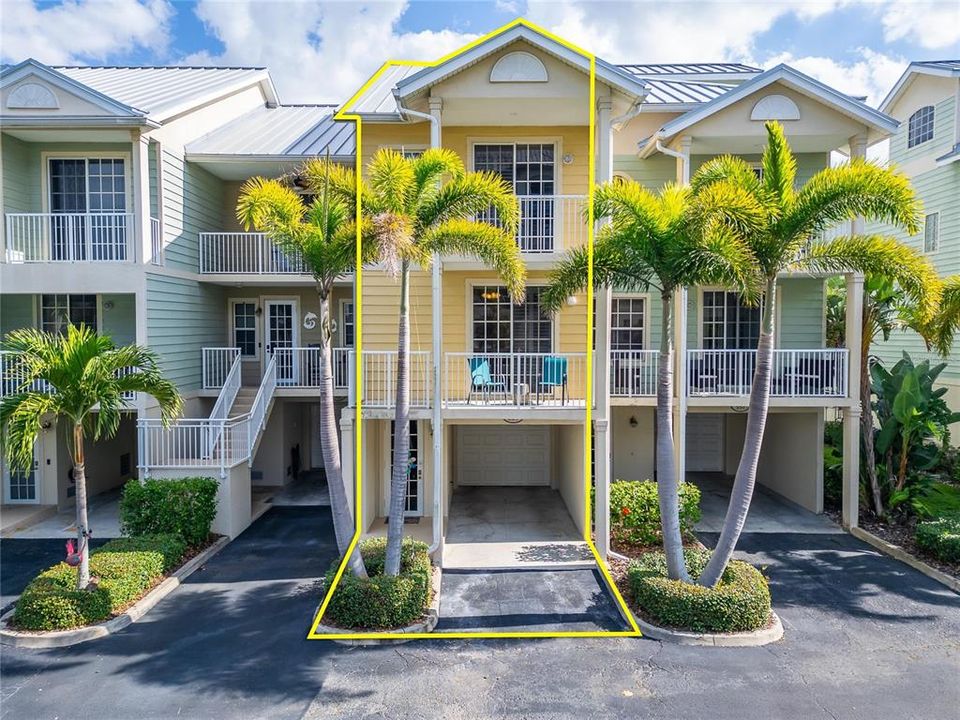 На продажу: $375,000 (3 спален, 3 ванн, 1417 Квадратных фут)