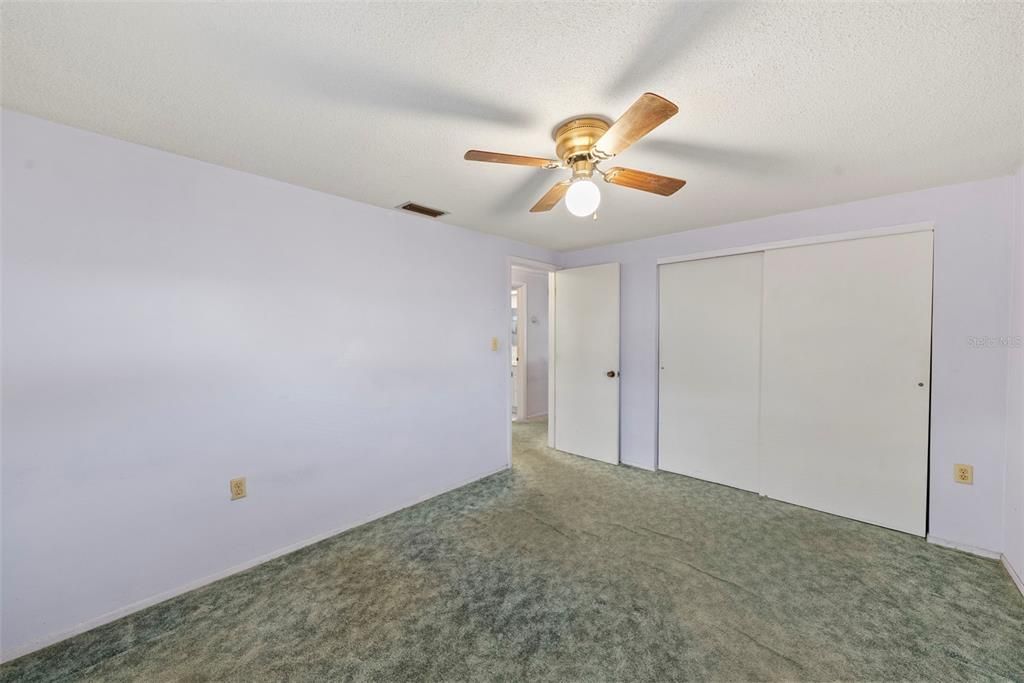 En Venta: $215,000 (2 camas, 1 baños, 1072 Pies cuadrados)