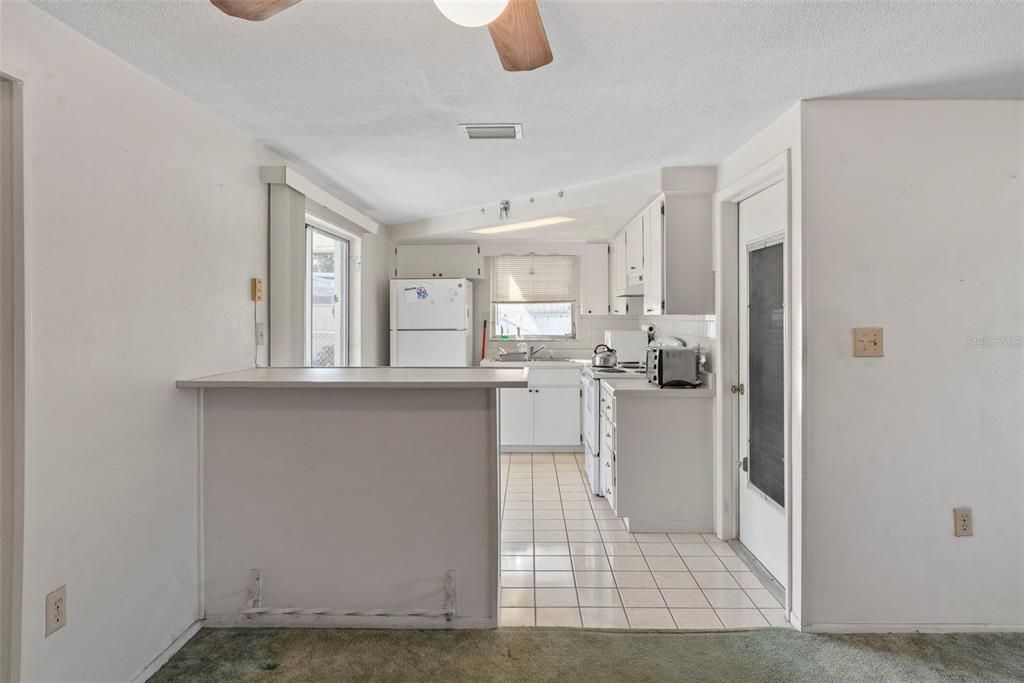 En Venta: $215,000 (2 camas, 1 baños, 1072 Pies cuadrados)