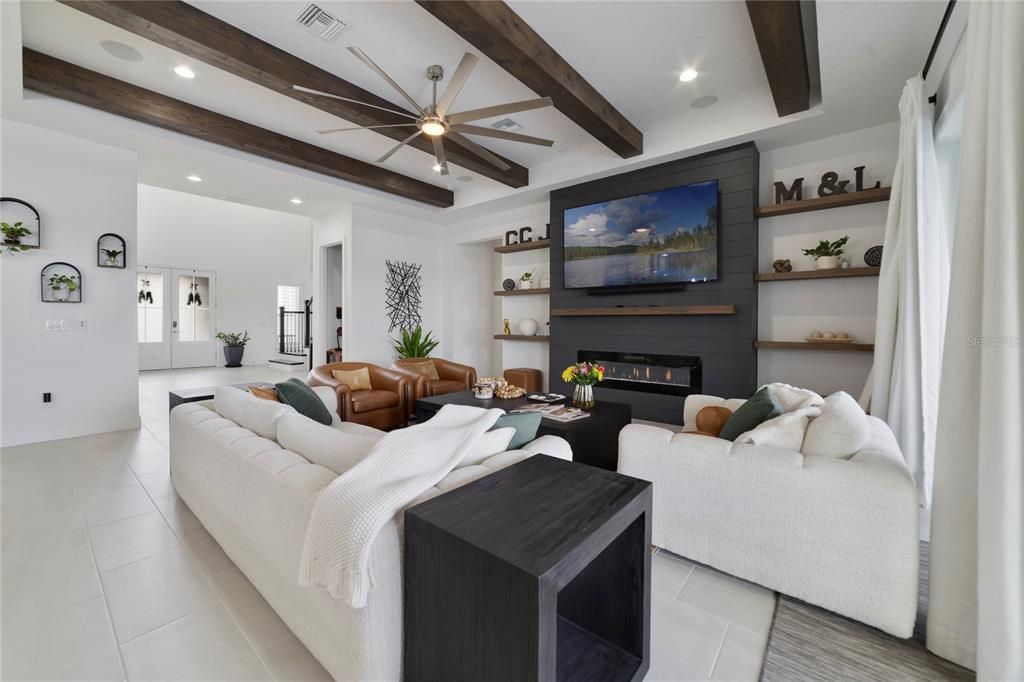 For Sale: $2,149,999 (6 beds, 6 baths, 4954 Square Feet)