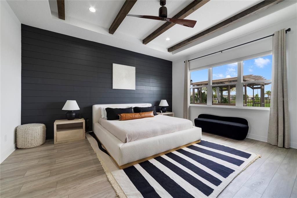 For Sale: $2,149,999 (6 beds, 6 baths, 4954 Square Feet)