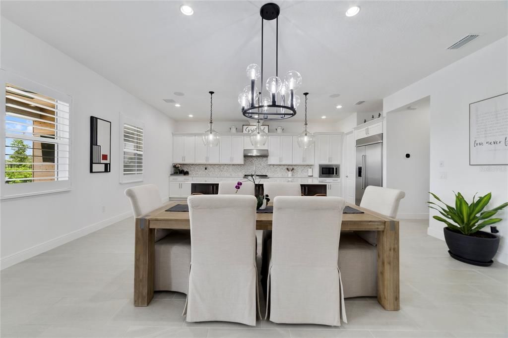 For Sale: $2,149,999 (6 beds, 6 baths, 4954 Square Feet)