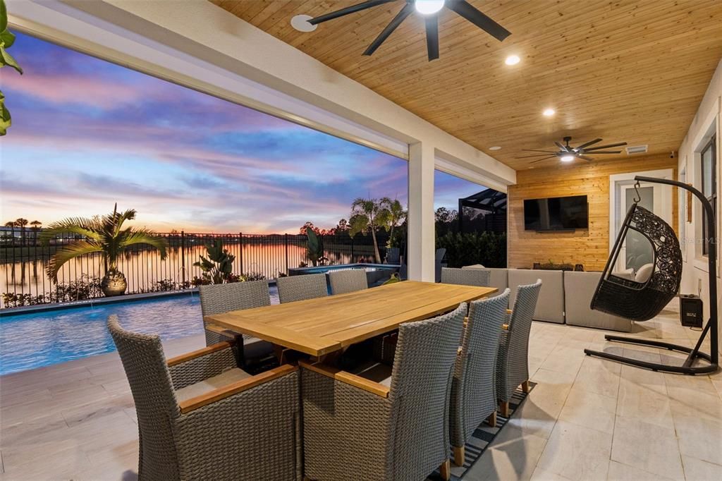 For Sale: $2,149,999 (6 beds, 6 baths, 4954 Square Feet)