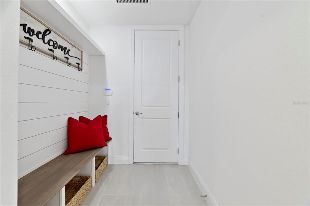 For Sale: $2,149,999 (6 beds, 6 baths, 4954 Square Feet)