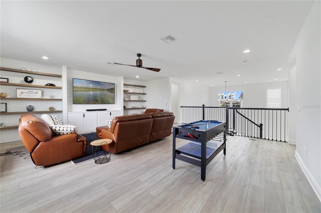 For Sale: $2,149,999 (6 beds, 6 baths, 4954 Square Feet)