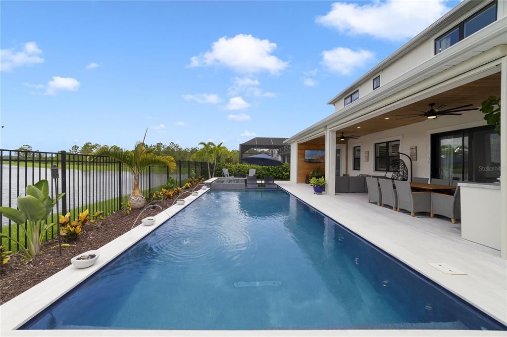 For Sale: $2,149,999 (6 beds, 6 baths, 4954 Square Feet)