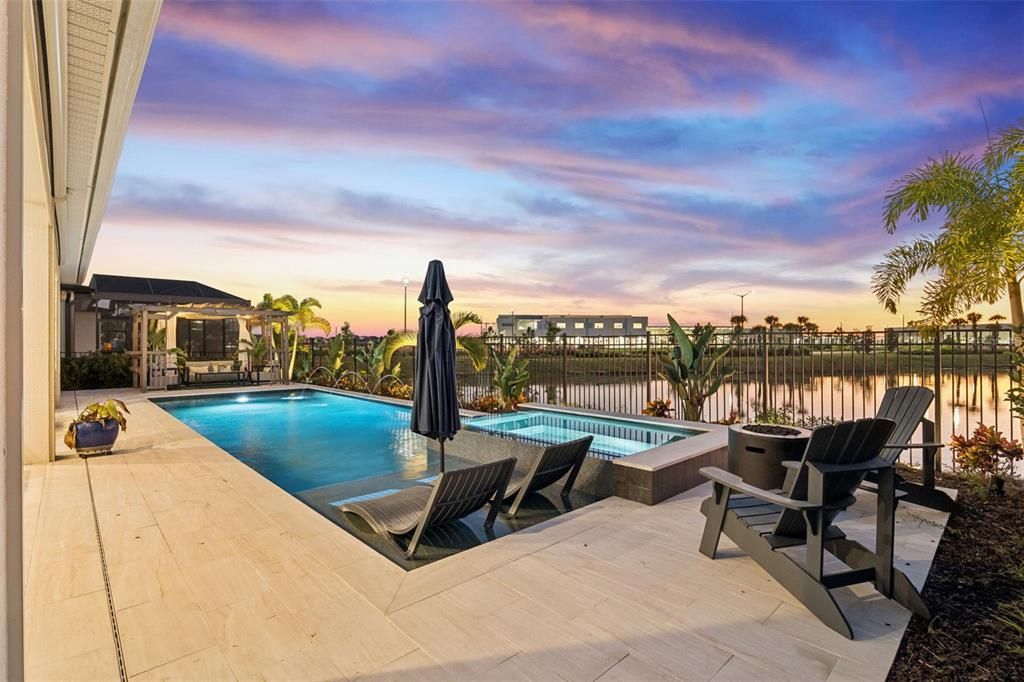 For Sale: $2,149,999 (6 beds, 6 baths, 4954 Square Feet)