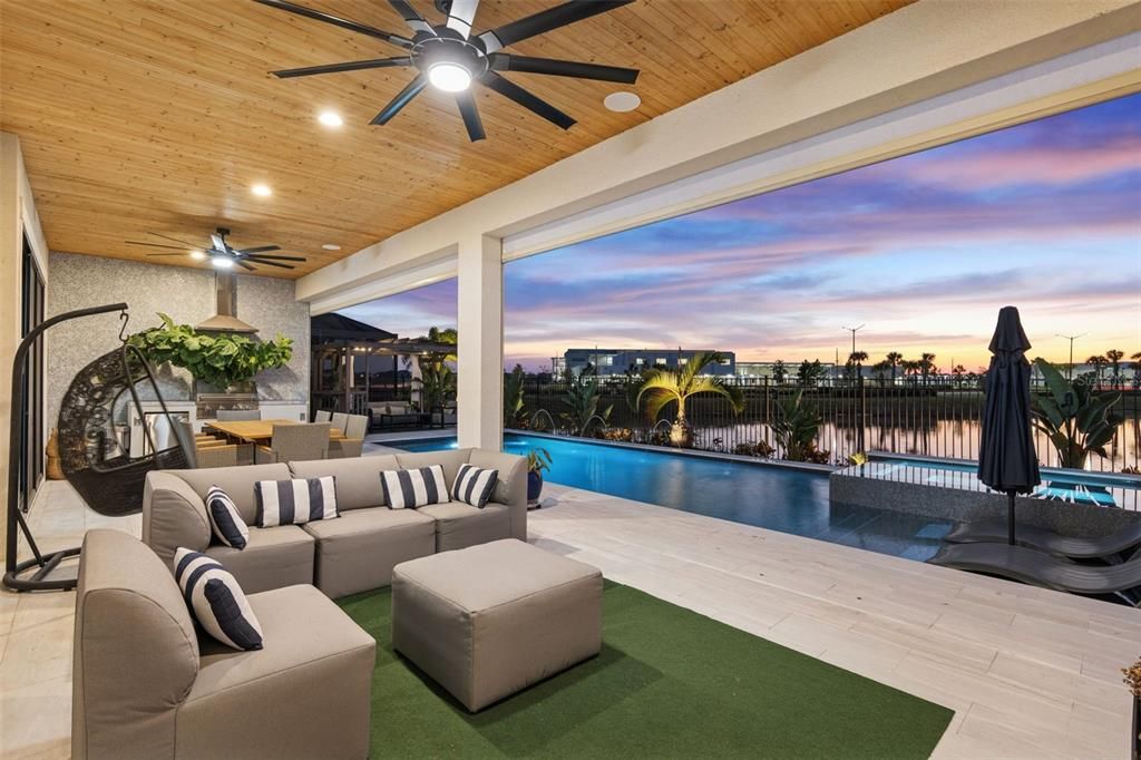 For Sale: $2,149,999 (6 beds, 6 baths, 4954 Square Feet)