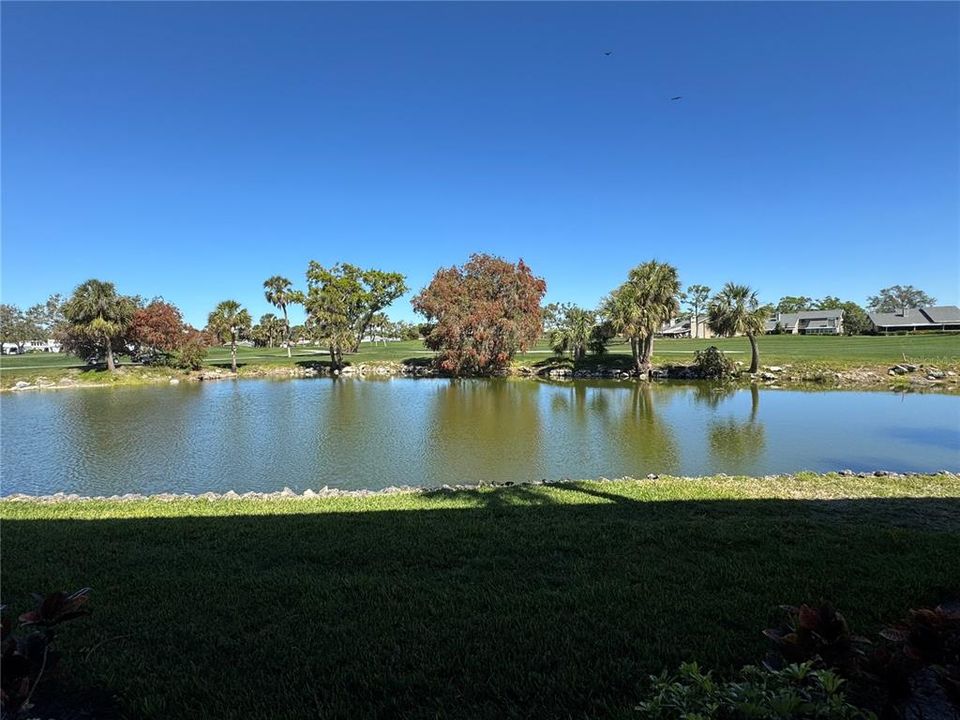 En Venta: $249,900 (2 camas, 2 baños, 1365 Pies cuadrados)