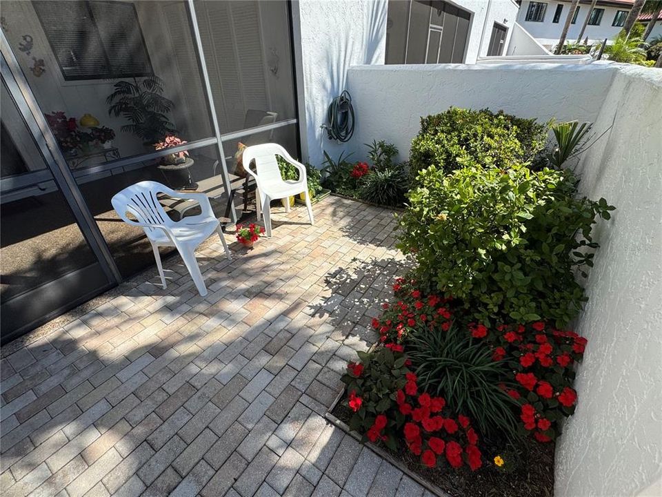 En Venta: $249,900 (2 camas, 2 baños, 1365 Pies cuadrados)