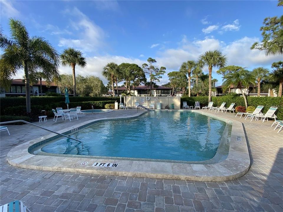 En Venta: $249,900 (2 camas, 2 baños, 1365 Pies cuadrados)