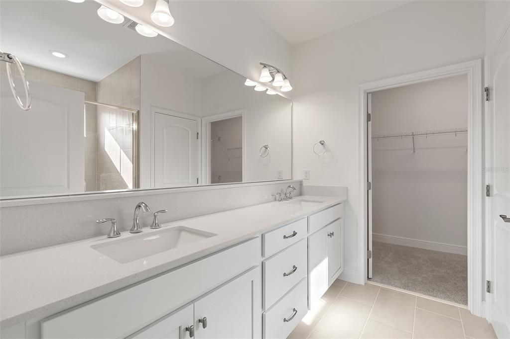 For Sale: $400,000 (3 beds, 2 baths, 1850 Square Feet)