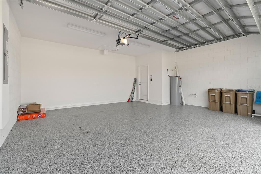 For Sale: $400,000 (3 beds, 2 baths, 1850 Square Feet)