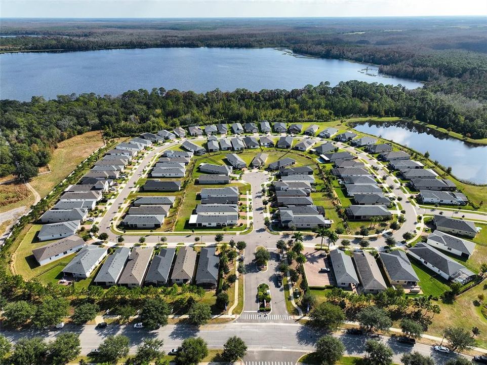 For Sale: $400,000 (3 beds, 2 baths, 1850 Square Feet)