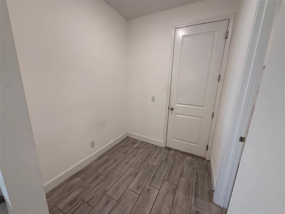 For Rent: $3,095 (4 beds, 4 baths, 2945 Square Feet)