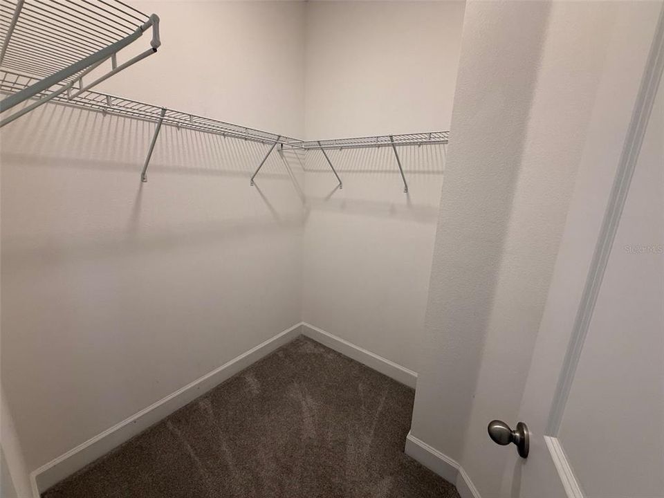 For Rent: $3,095 (4 beds, 4 baths, 2945 Square Feet)