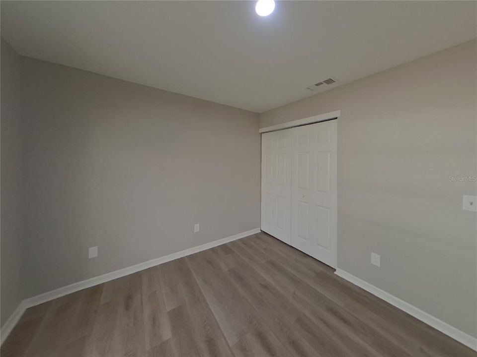 For Rent: $2,279 (4 beds, 2 baths, 1942 Square Feet)